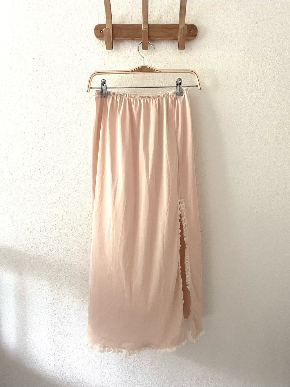Vintage Women’s S Light Pink Silk Slip Coquette Girl Midi Skirt with Lace Trim